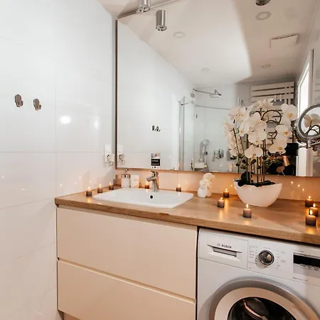 Maya's Flats & 42 - Swietej Barbary * Danzica