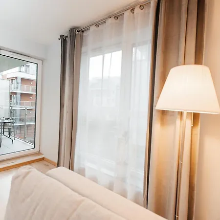 アパート Maya's Flats & 42 - Swietej Barbary *