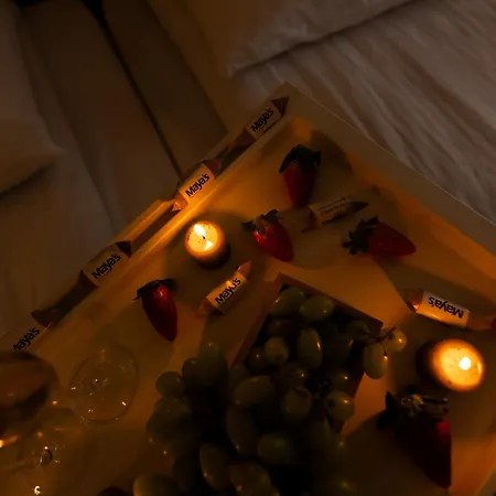 Maya's Flats & 42 - Swietej Barbary