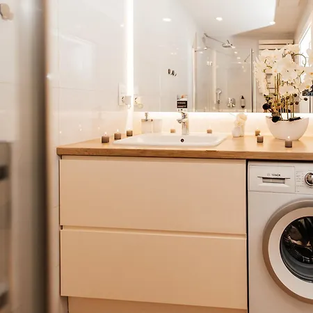 アパート Maya's Flats & 42 - Swietej Barbary *