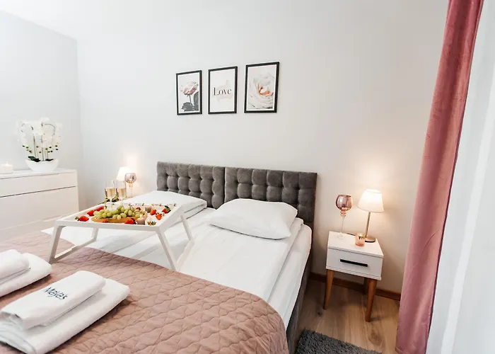 Apartament Maya's Flats & 42 - Swietej Barbary *