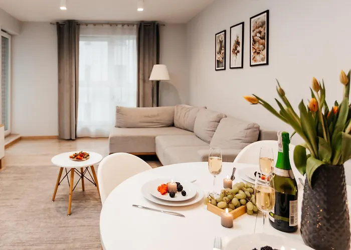 Maya's Flats & 42 - Swietej Barbary * Гданьск