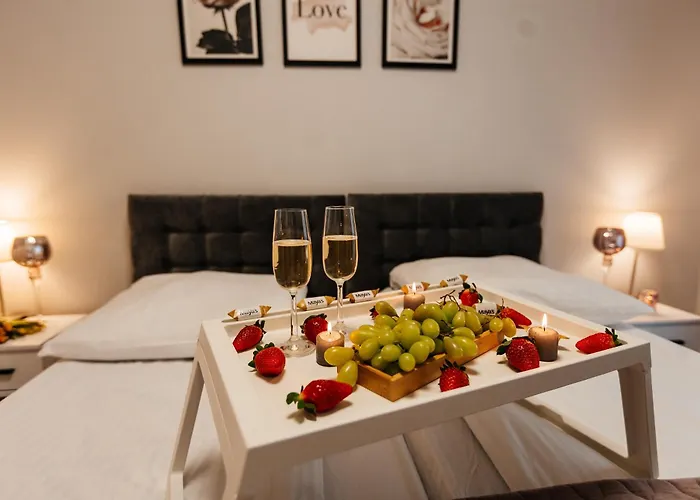 Maya's Flats & 42 - Swietej Barbary * Гданьск