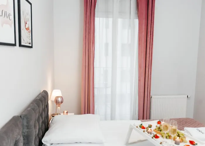 Apartament Maya's Flats & 42 - Swietej Barbary