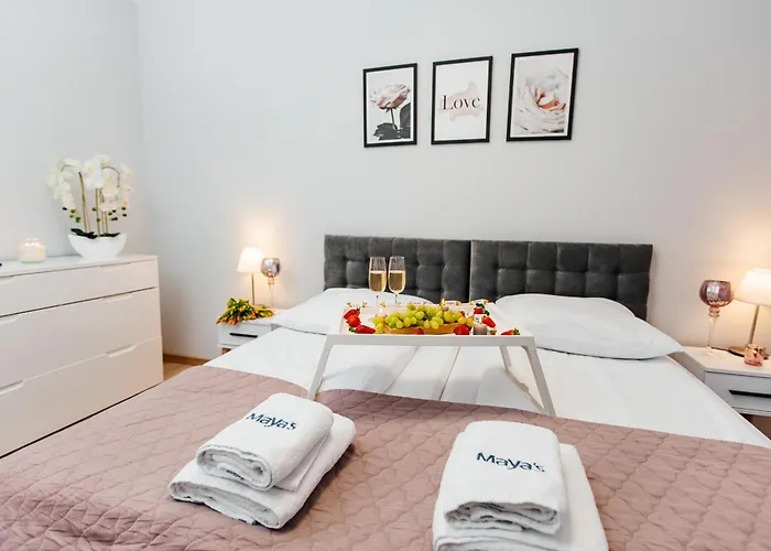 Apartament Maya's Flats & 42 - Swietej Barbary