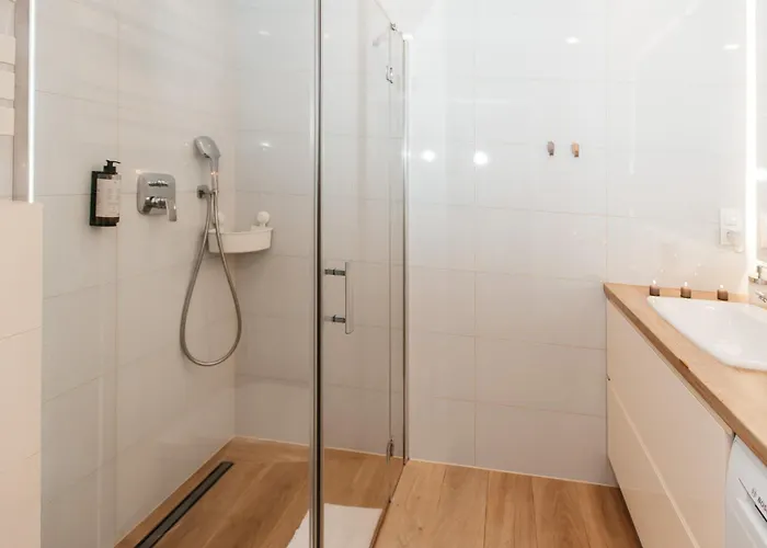 Maya's Flats & 42 - Swietej Barbary Апартаменты