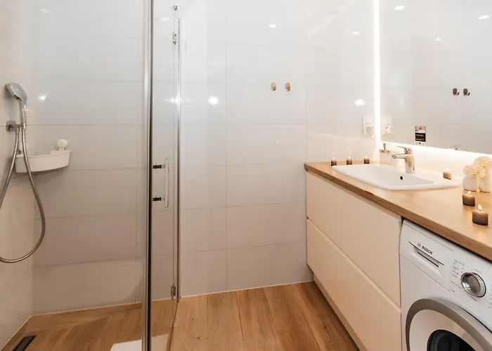 Maya's Flats & 42 - Swietej Barbary Гданьск